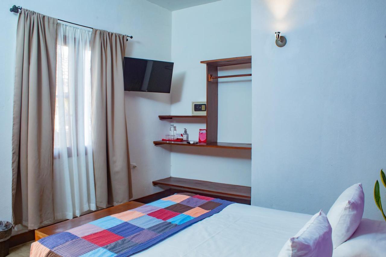Hotel Con Corazon Гранада Экстерьер фото